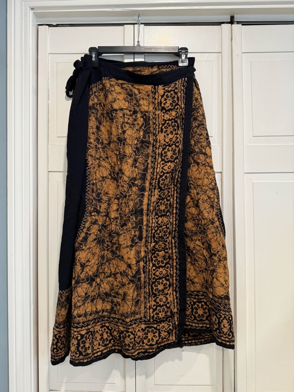 L’Pogee vintage wrap skirt size s/m EUC